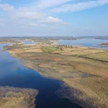 Sweet Meadow A Delightful Romantic Thatched By River Shannon On 4 Acres Is For Peace Party Family Or Work From Rooskey