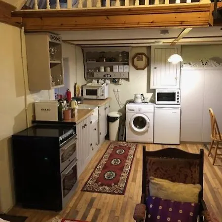 Sweet Meadow A Delightful Romantic Thatched By River Shannon On 4 Acres Is For Peace Party Family Or Work From *