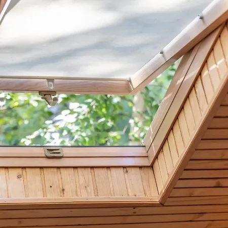 Sweet Meadow A Delightful Romantic Thatched By River Shannon On 4 Acres Is For Peace Party Family Or Work From * Rooskey